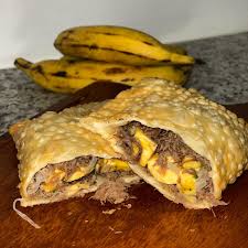 Pastel de Carne do Sol, Banana Da Terra e Queijo